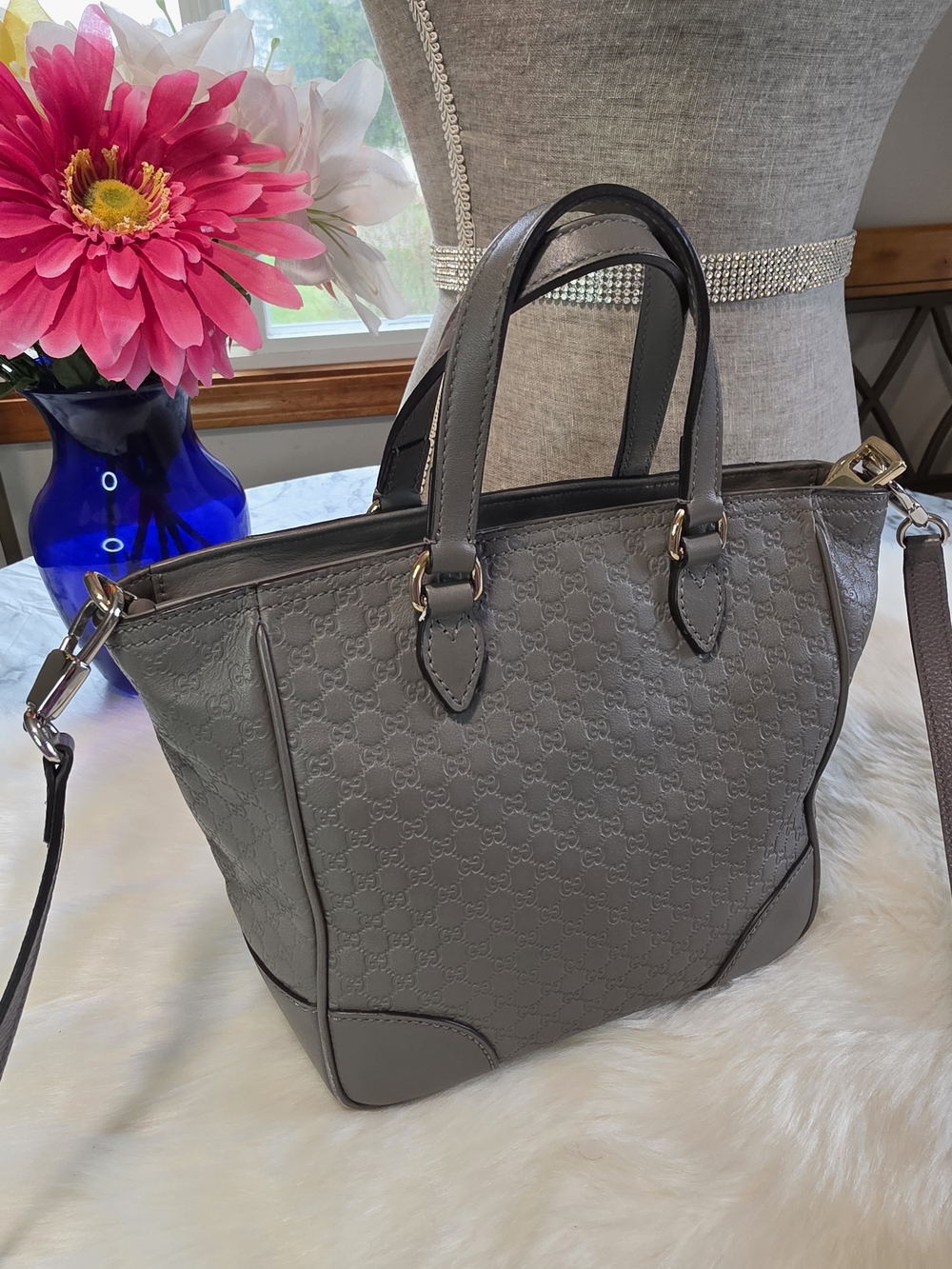 Gucci BreeMicro GG Embossed Small Shoulder/crossbody Tote - Picture 6 of 15